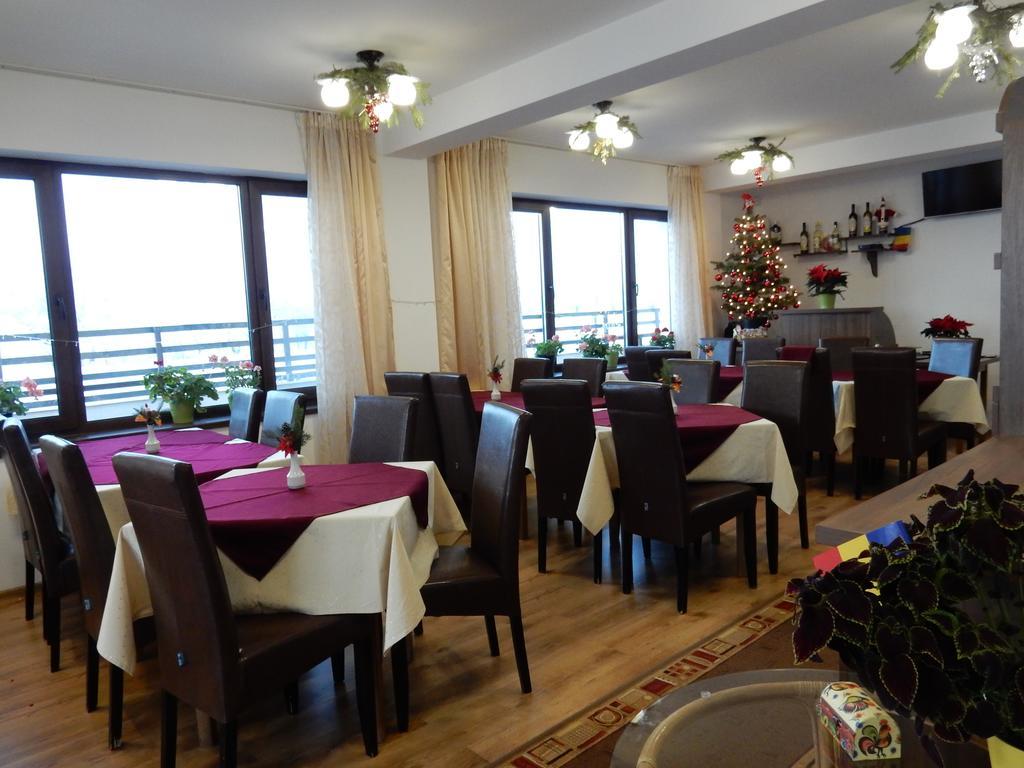 Pensiunea Cetatea Craiului Rîşnov Exterior foto